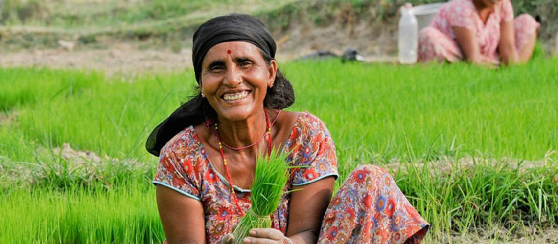 Woman smiling to the camera